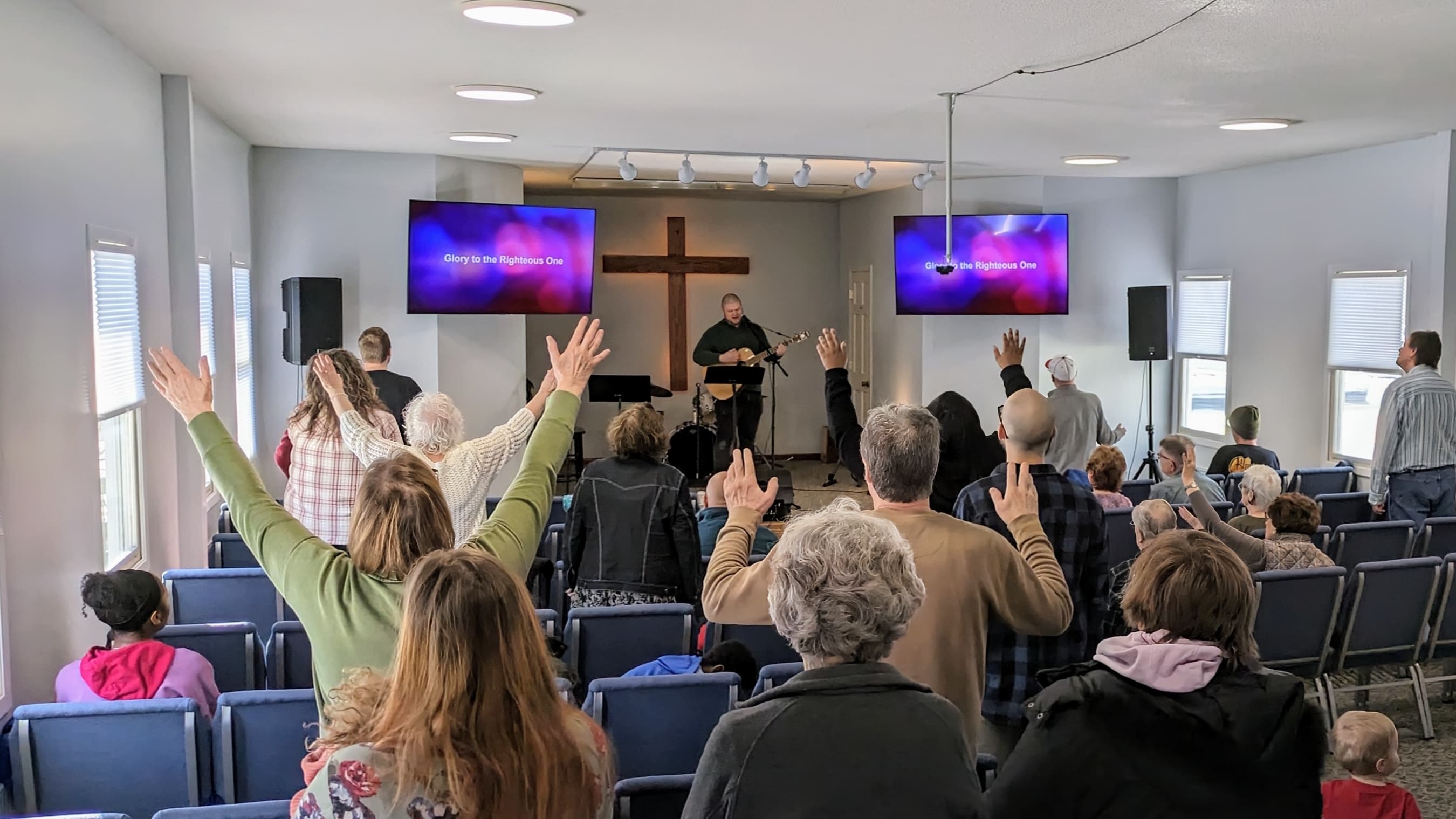 SkyWater Church Sunday Morning worship service people worshipping